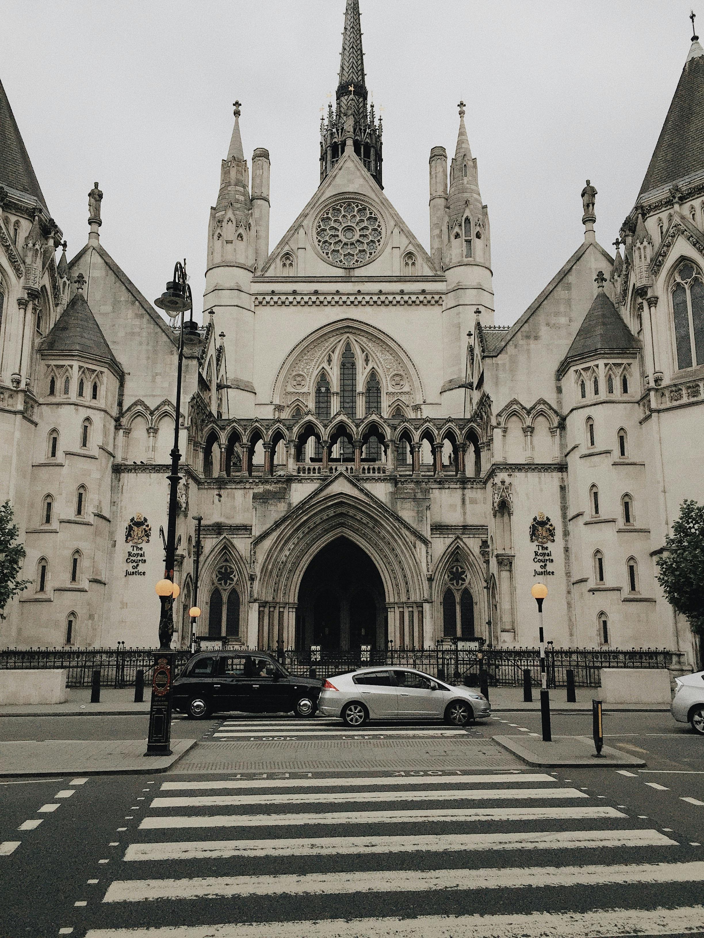 Photo: Ethics and legal AI for UK solicitors – Ethics & Professional Duties When Using AI (for Solicitors).